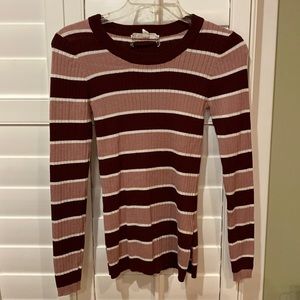 Mauve mauroon stripped sweater
